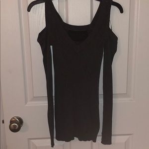 Super cute GUESS sweater